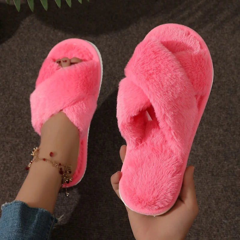 Pelúcia Sole– Pantufa Feminina de Pelúcia
